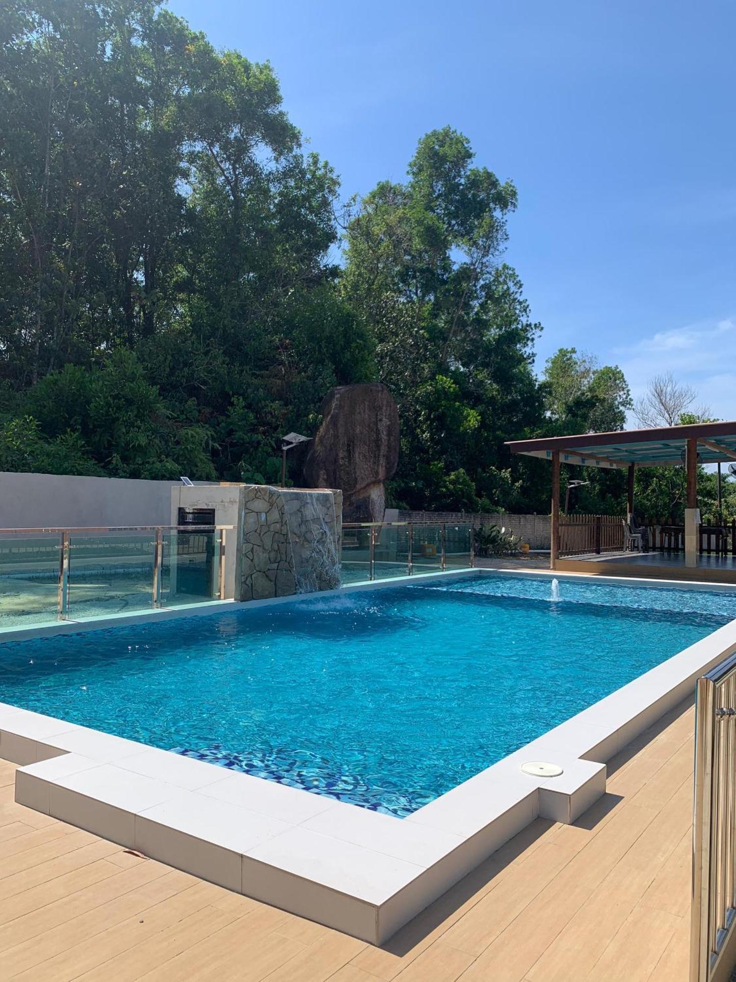Bb Durio Chalet Κουάλα Τερενγκάνου Εξωτερικό φωτογραφία